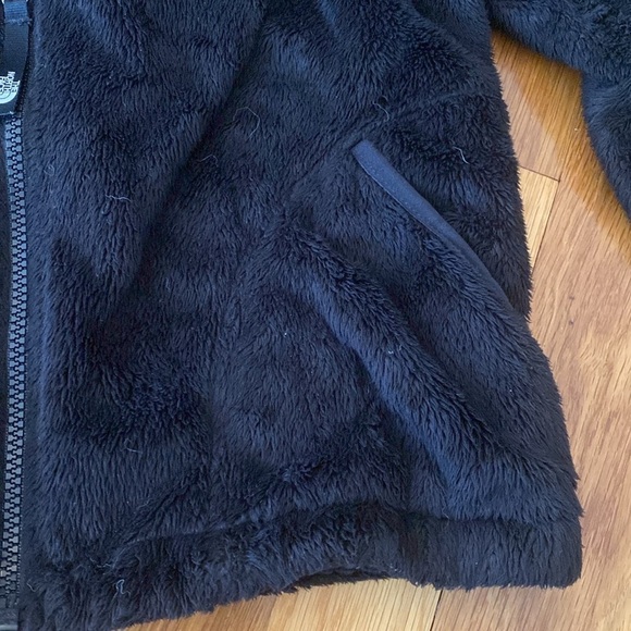 The North Face Girls Black Fleece Jacket Size L - Picture 6 of 8